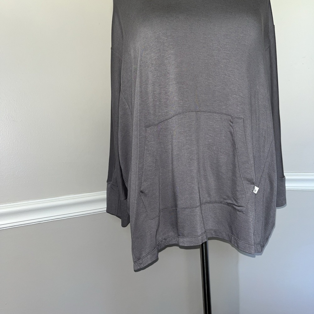 Koolaburra by UGG Women's Size 1X Gray French Terry Hoodie Poncho Pullover Top‎ - Picture 7 of 13
